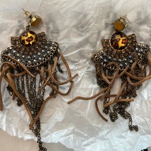 Aldo dangle earrings